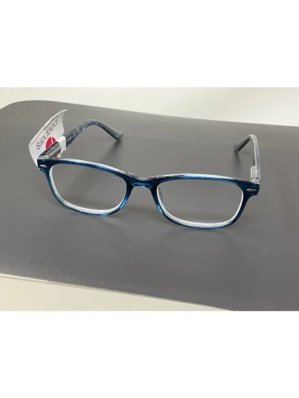 Peepers frame very